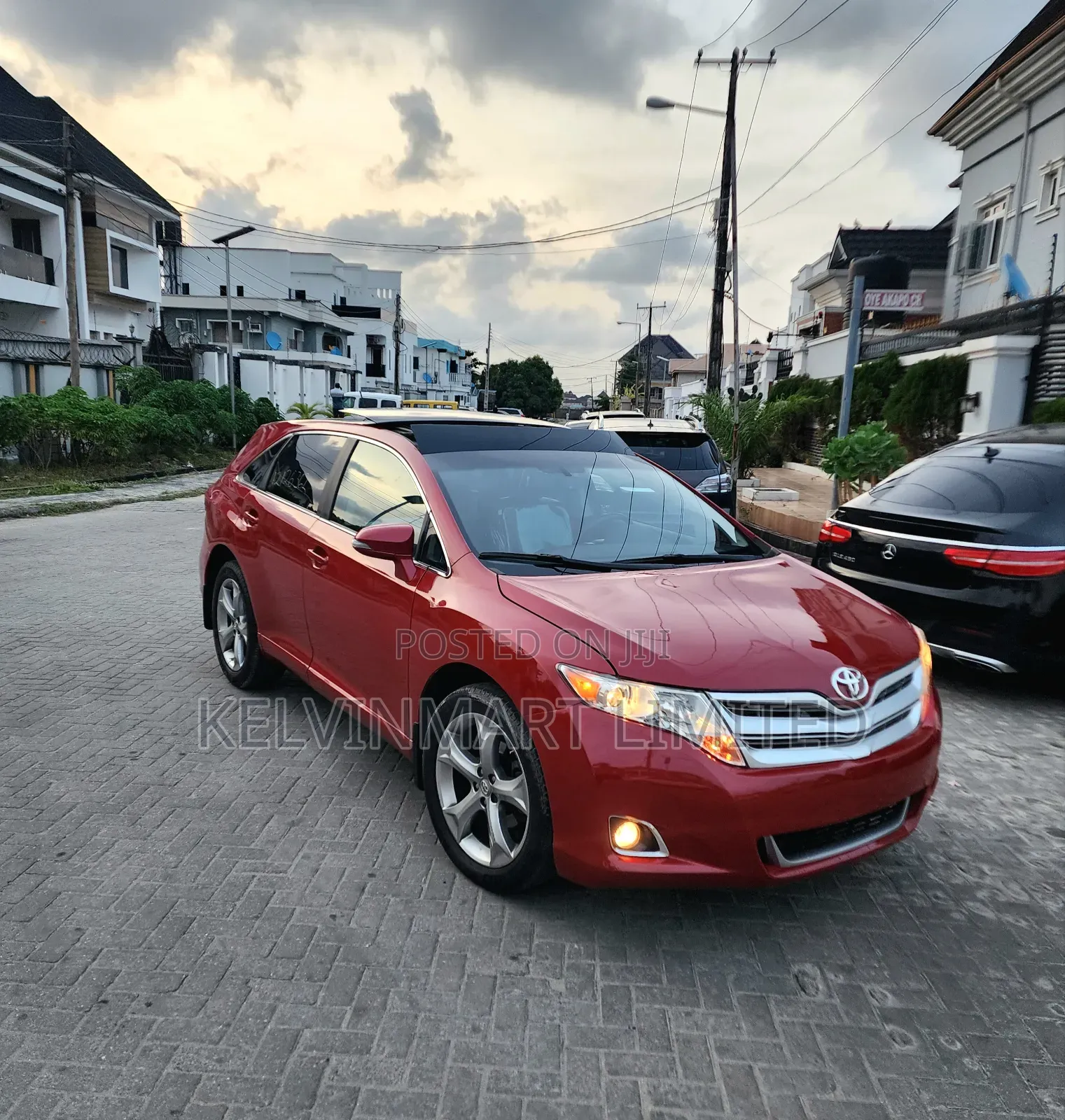 Toyota Venza XLE 4dr Wagon (3.5L 6cyl 6A) 2014 Red