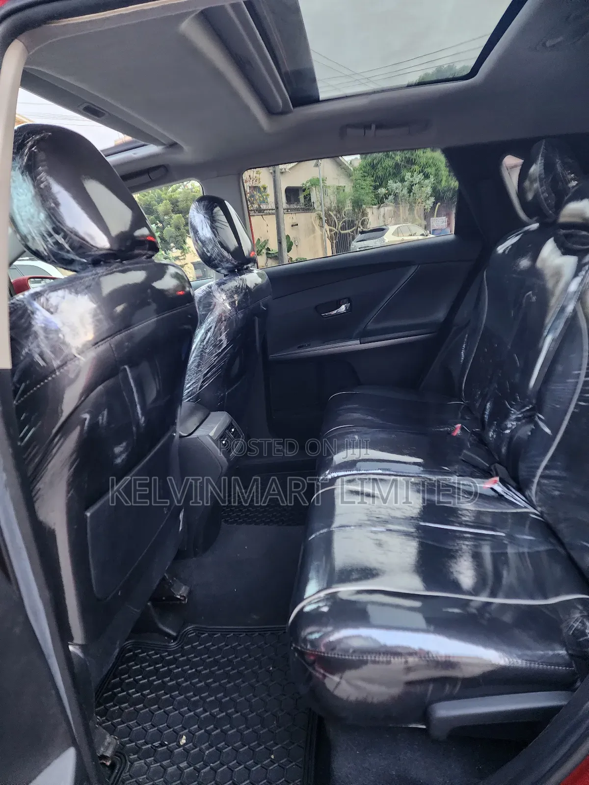 Toyota Venza XLE 4dr Wagon (3.5L 6cyl 6A) 2014 Red