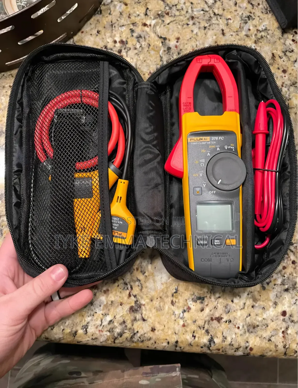 Fluke 376 Fc True-RMS Clamp Meter With Iflex