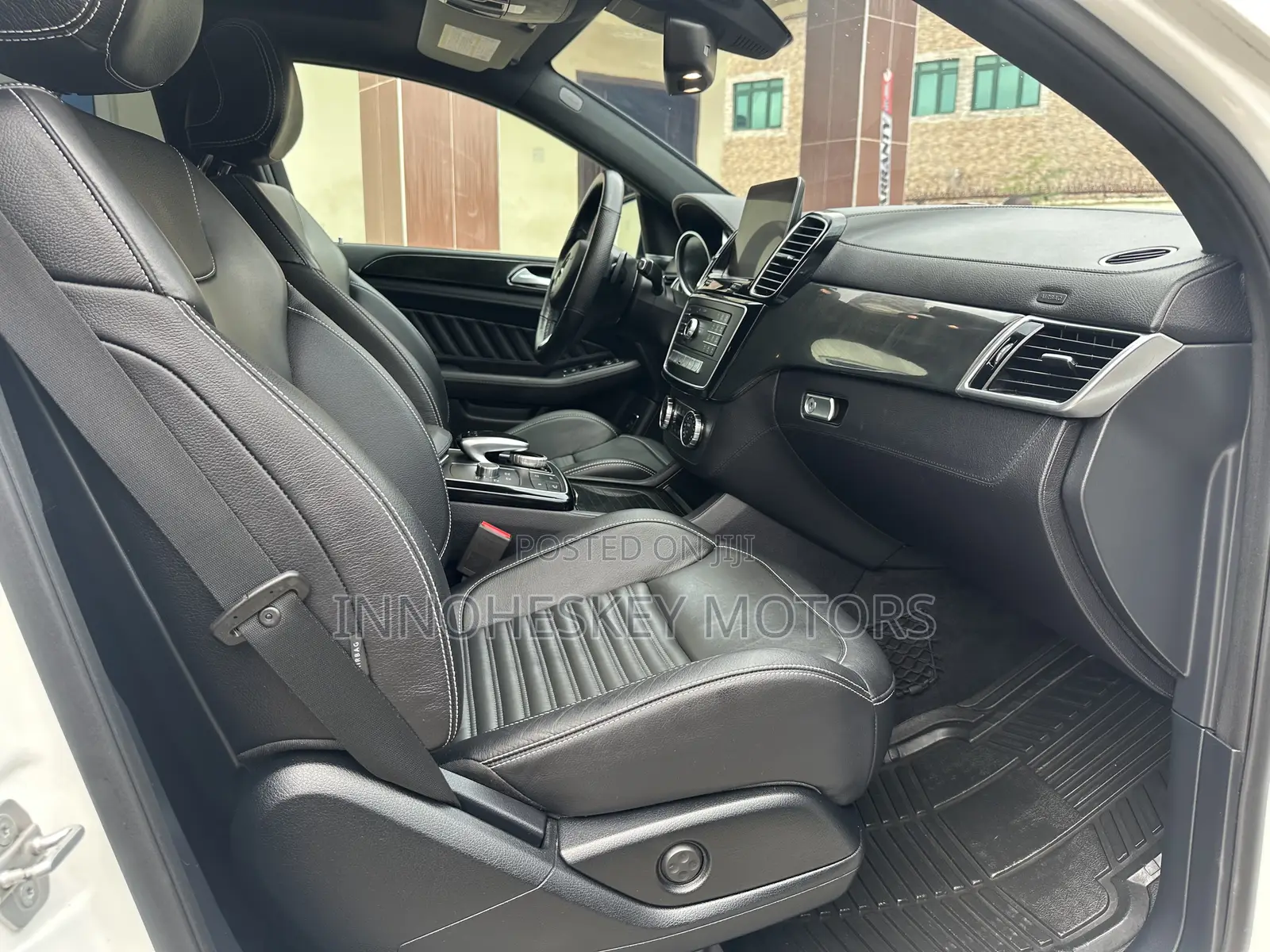 Mercedes-Benz GLE-Class 2016 White