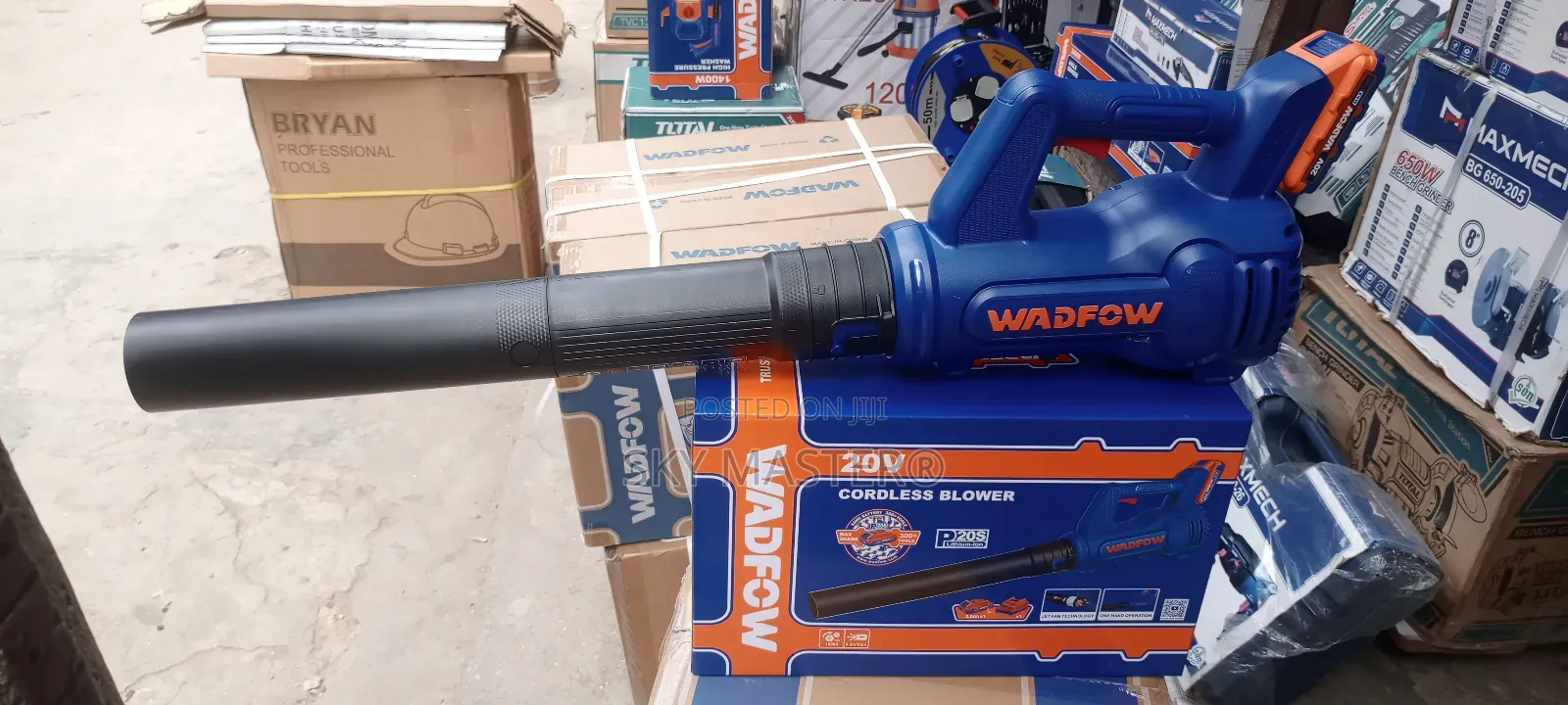Industrial Cordless Air Blower
