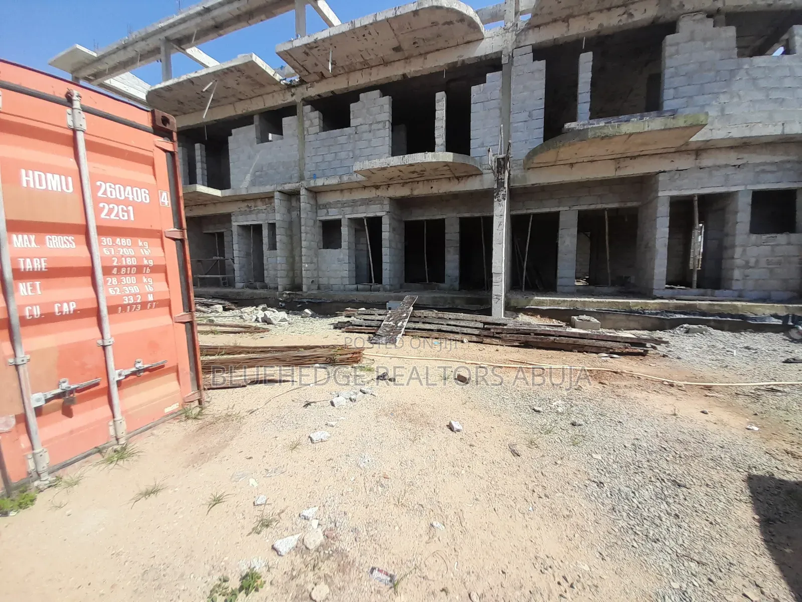 4bdrm Townhouse/Terrace In Kaura For Sale