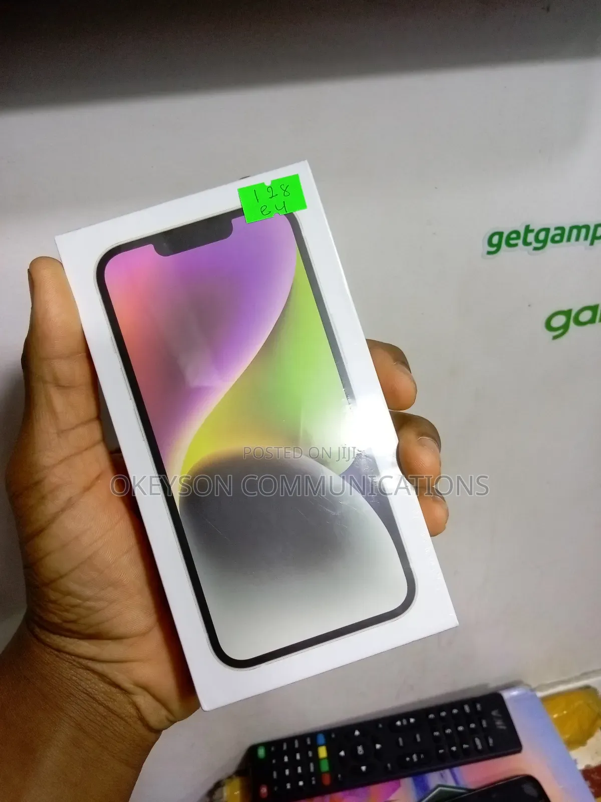 New Apple iPhone 14 128 GB White