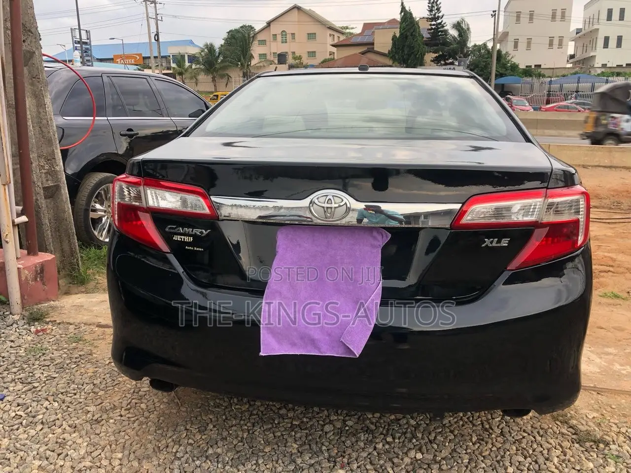 Toyota Camry XLE V6 4dr Sedan (3.5L 6cyl 6A) 2013 Black