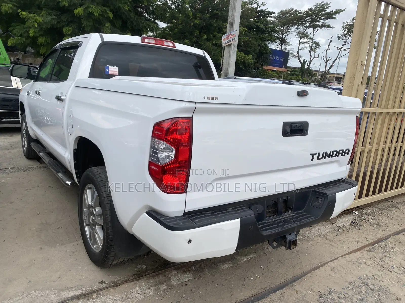 Toyota Tundra 2015 White