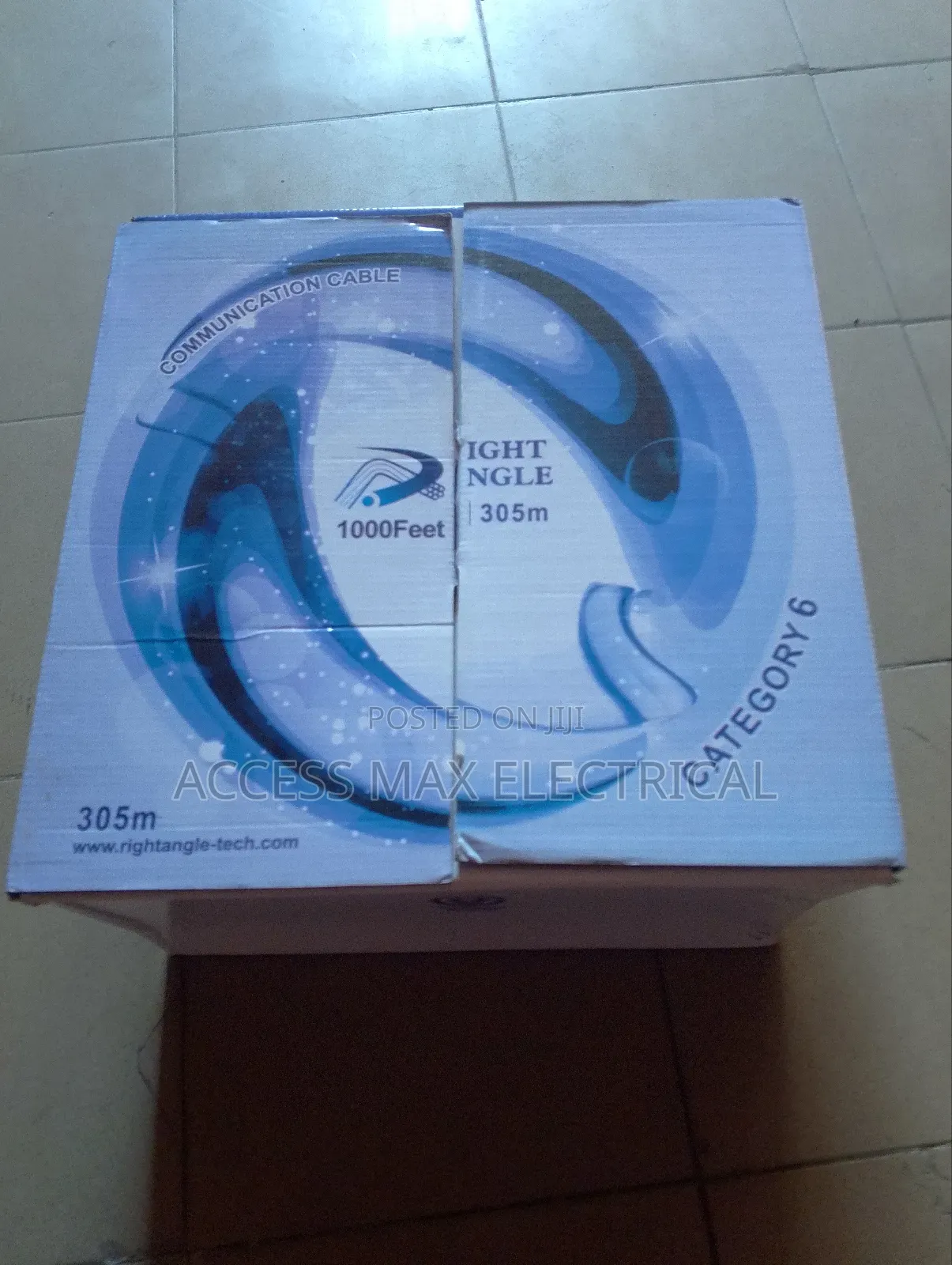 Right Angle Cat6 Cable