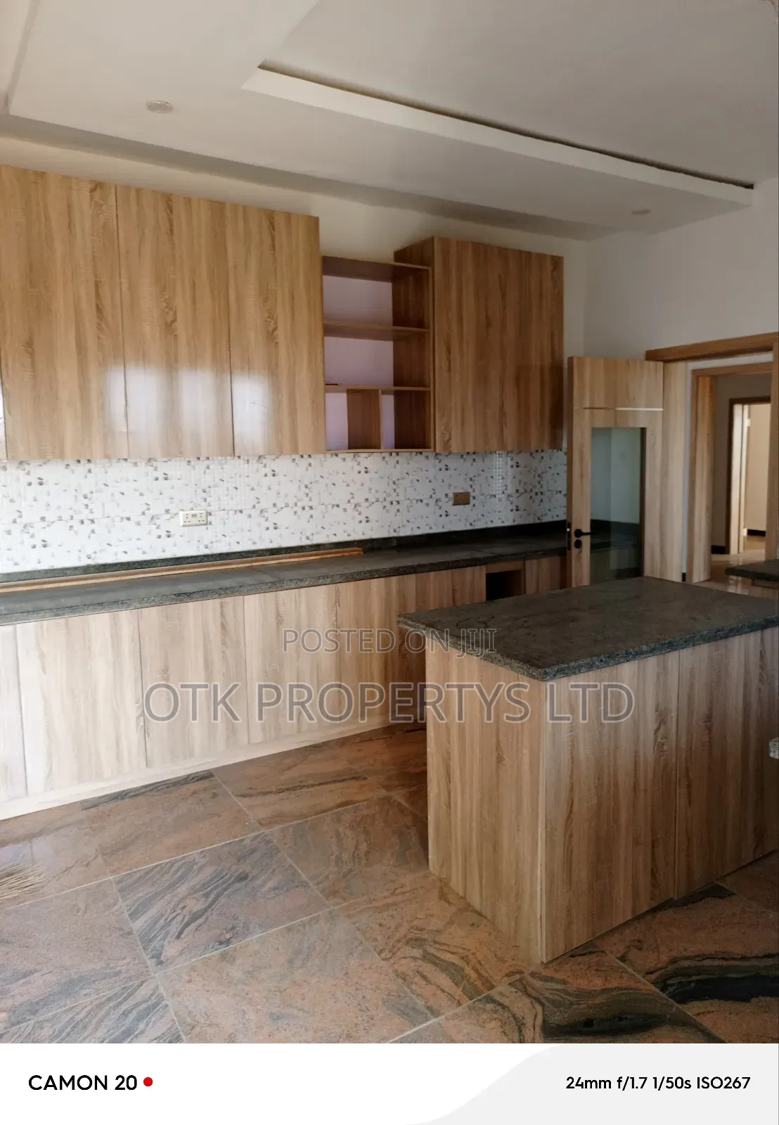 3bdrm Block of Flats in River Park Estate, Lugbe District for sale