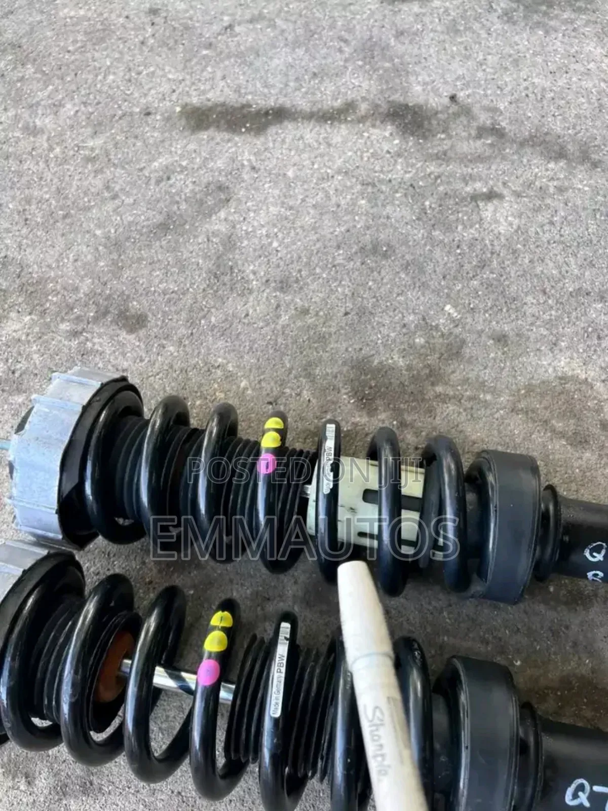 Rear Back Shock Absorber Audi Q7 2013-2015