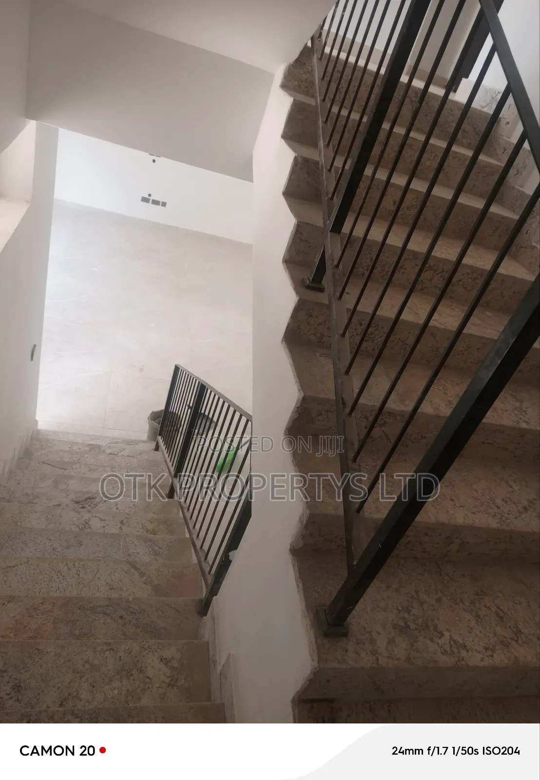 4bdrm Duplex in Navy'S Quarter, Jahi for sale