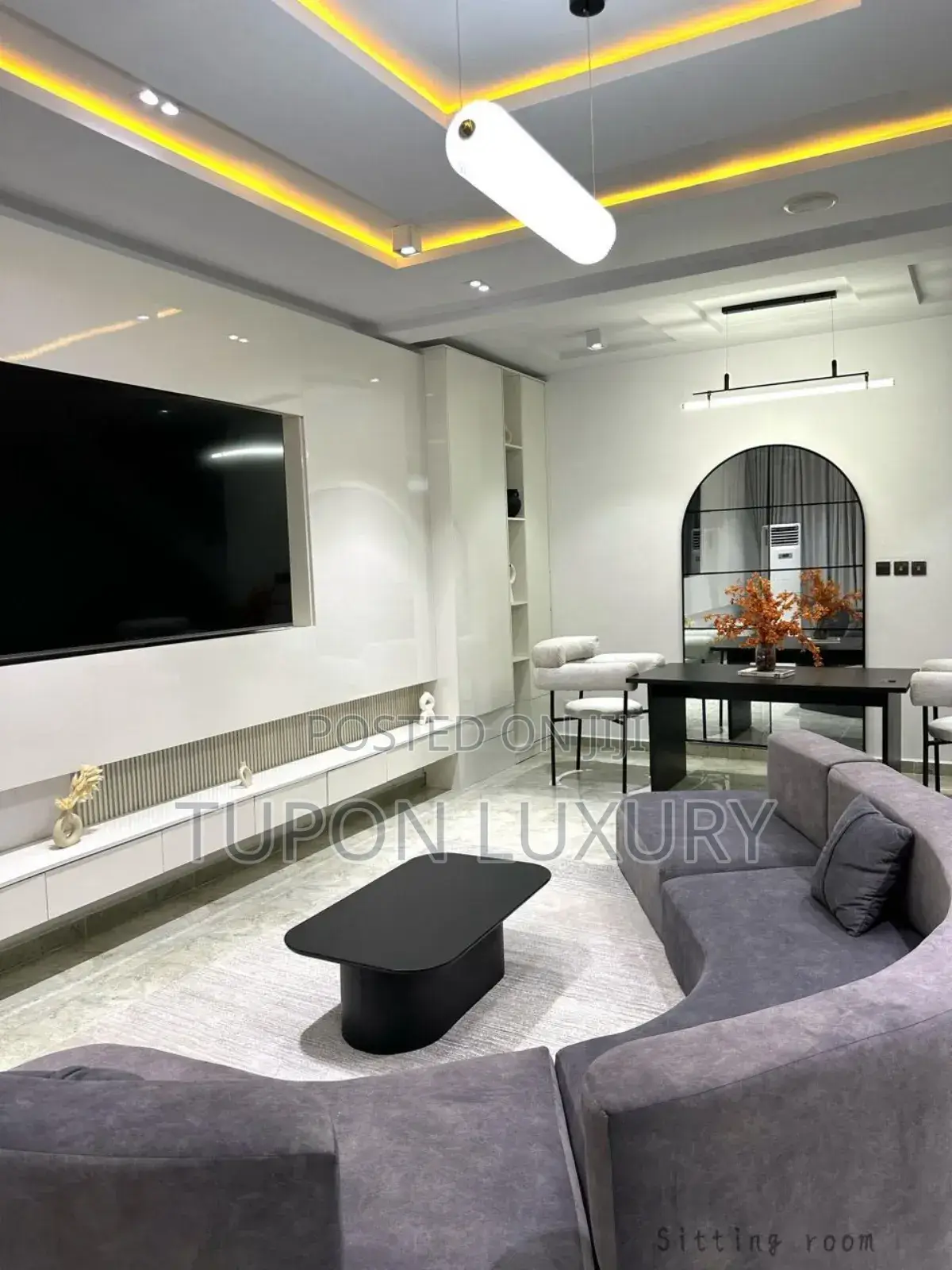 Luxury 4bed With Ps5, Snooker, Pool and Bath Tub