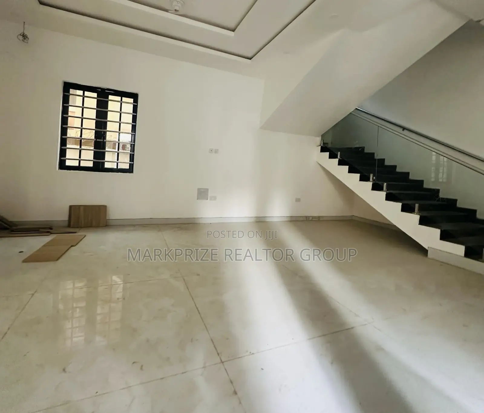 5bdrm Duplex in Magodo Gra Phase 2 for sale