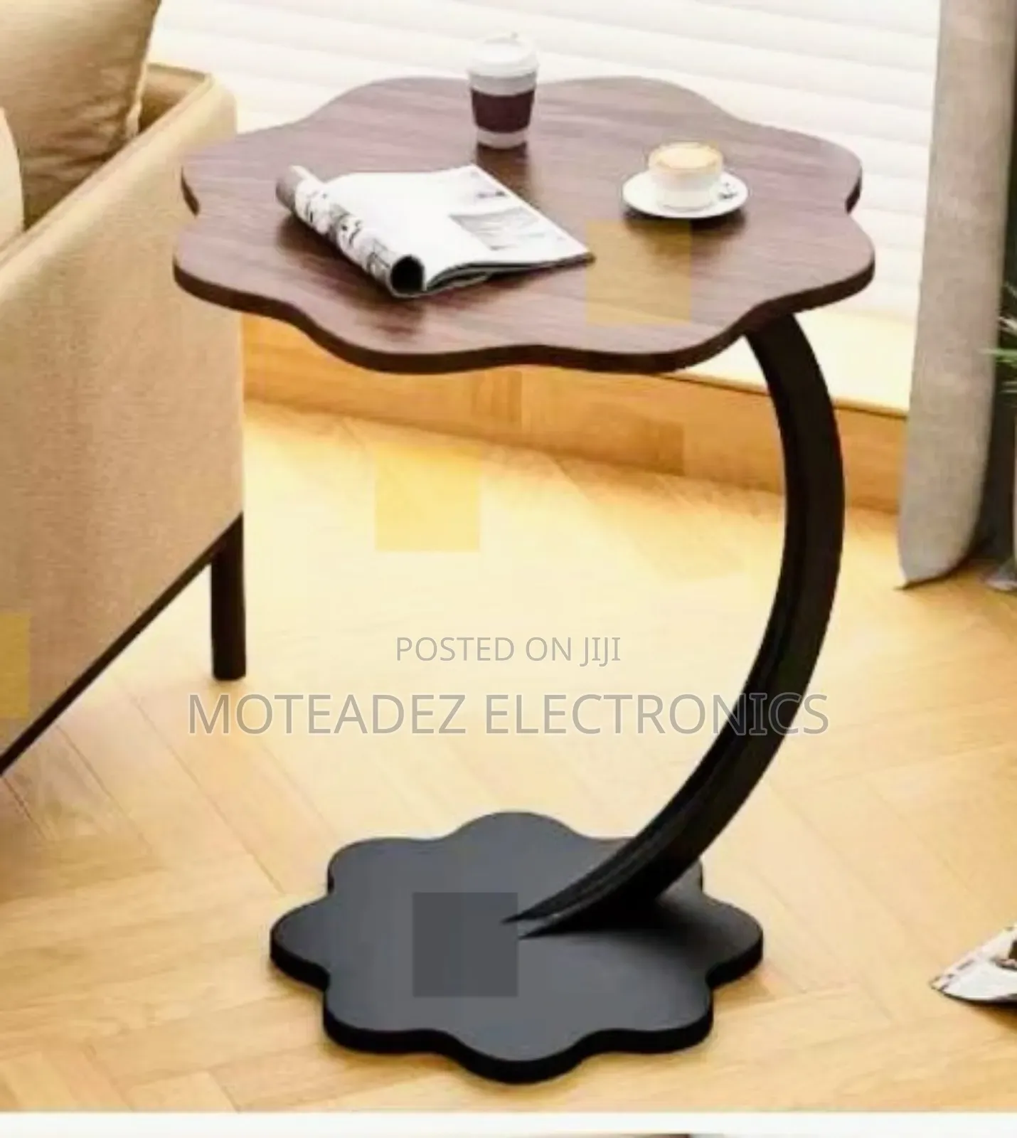 Creative Classic Modern Flower Design Table/Stool