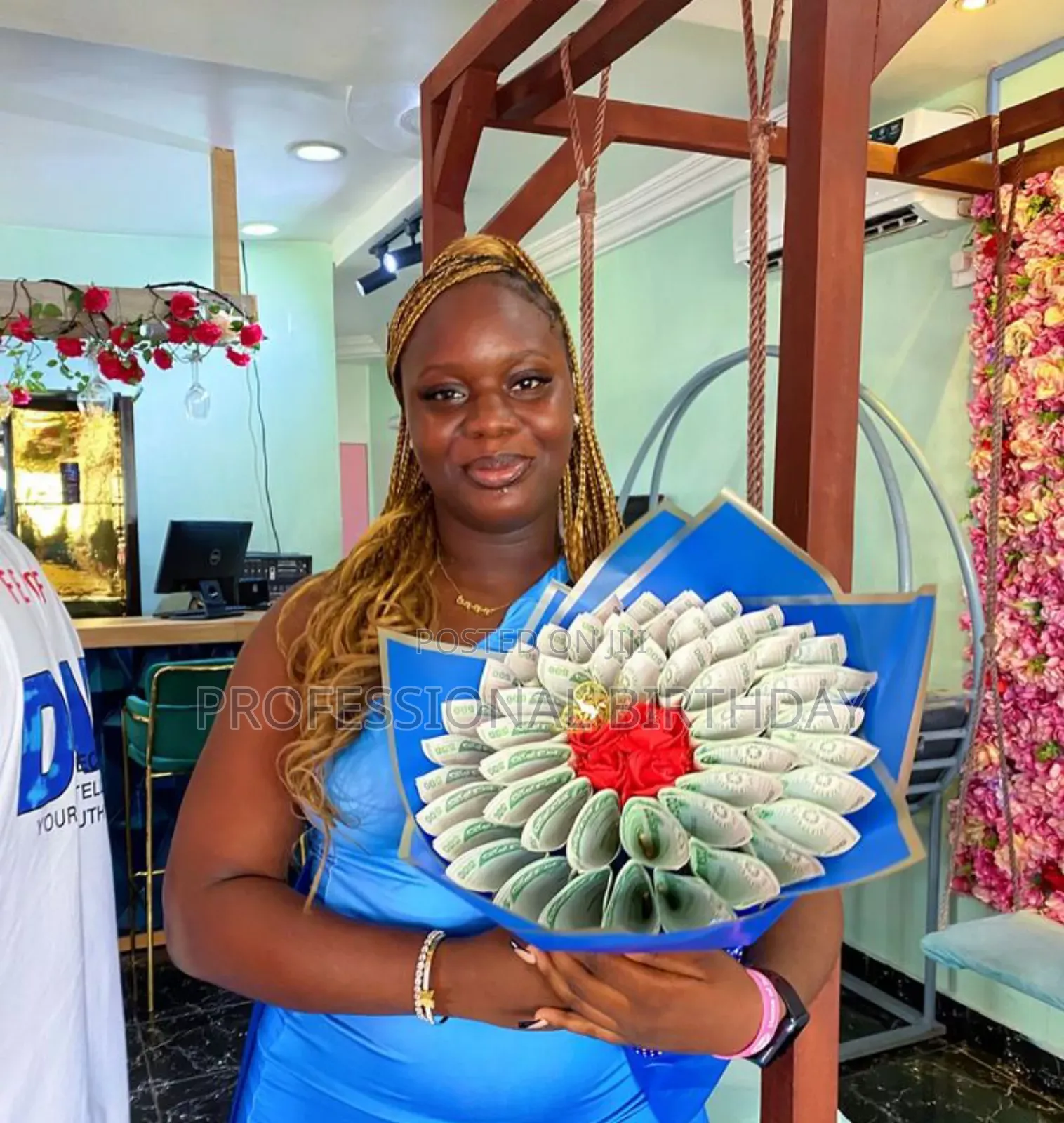 1000 Notes Money Flower Bouquet in Lagos