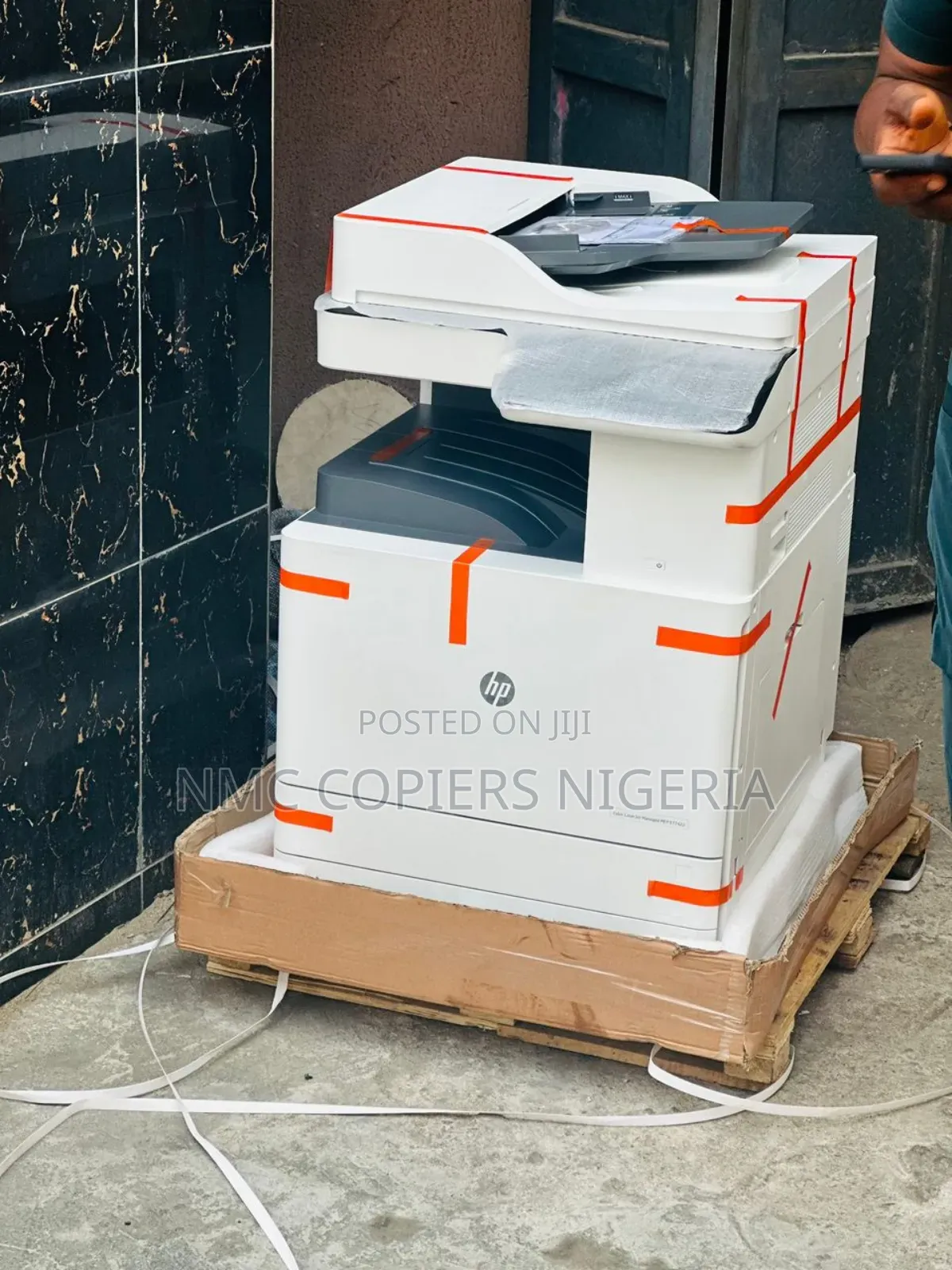 Hp Color Laserjet E77422