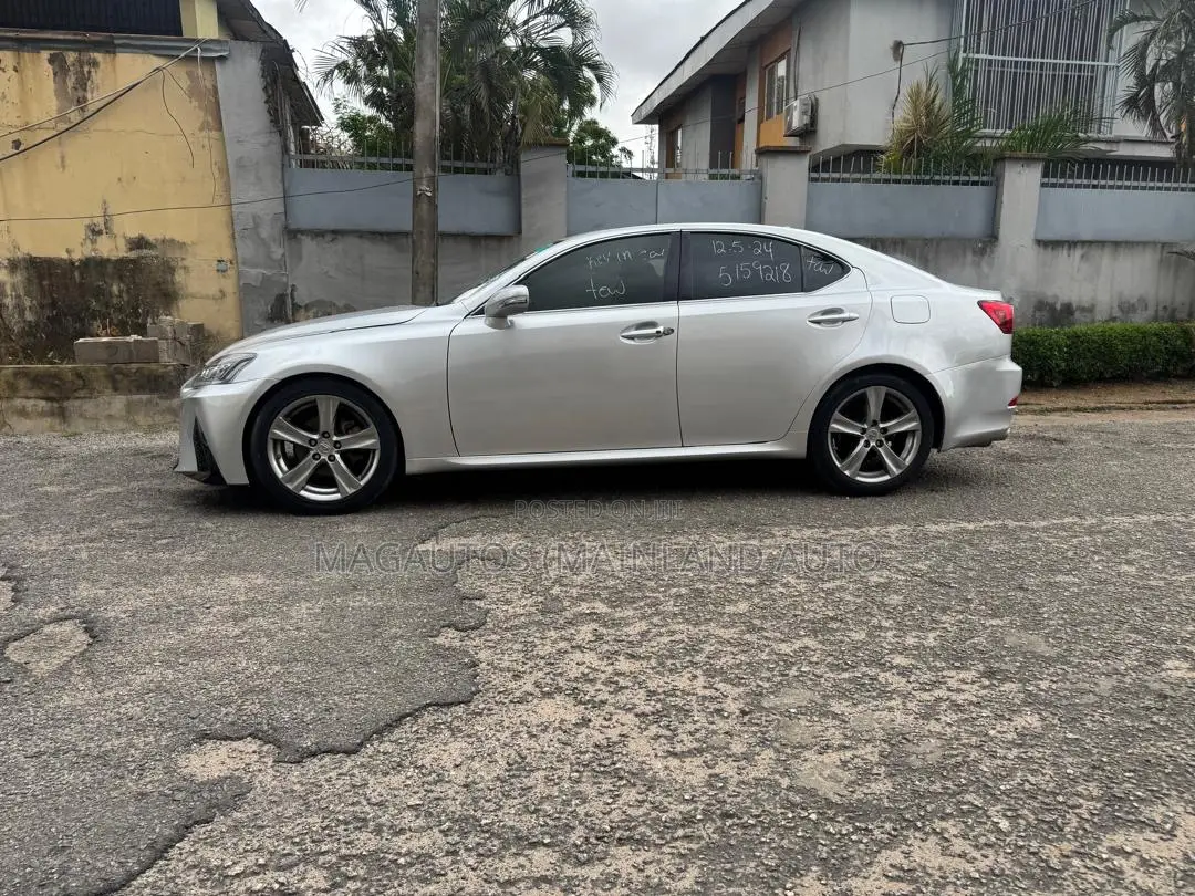 Lexus IS 250 AWD Automatic 2012 Silver