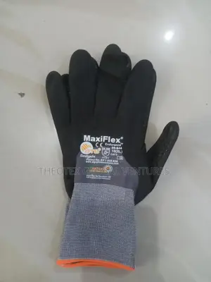 Maxi Flex Gloves