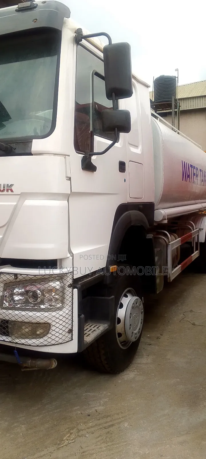 Howo Water Tanker 20,000 Liters