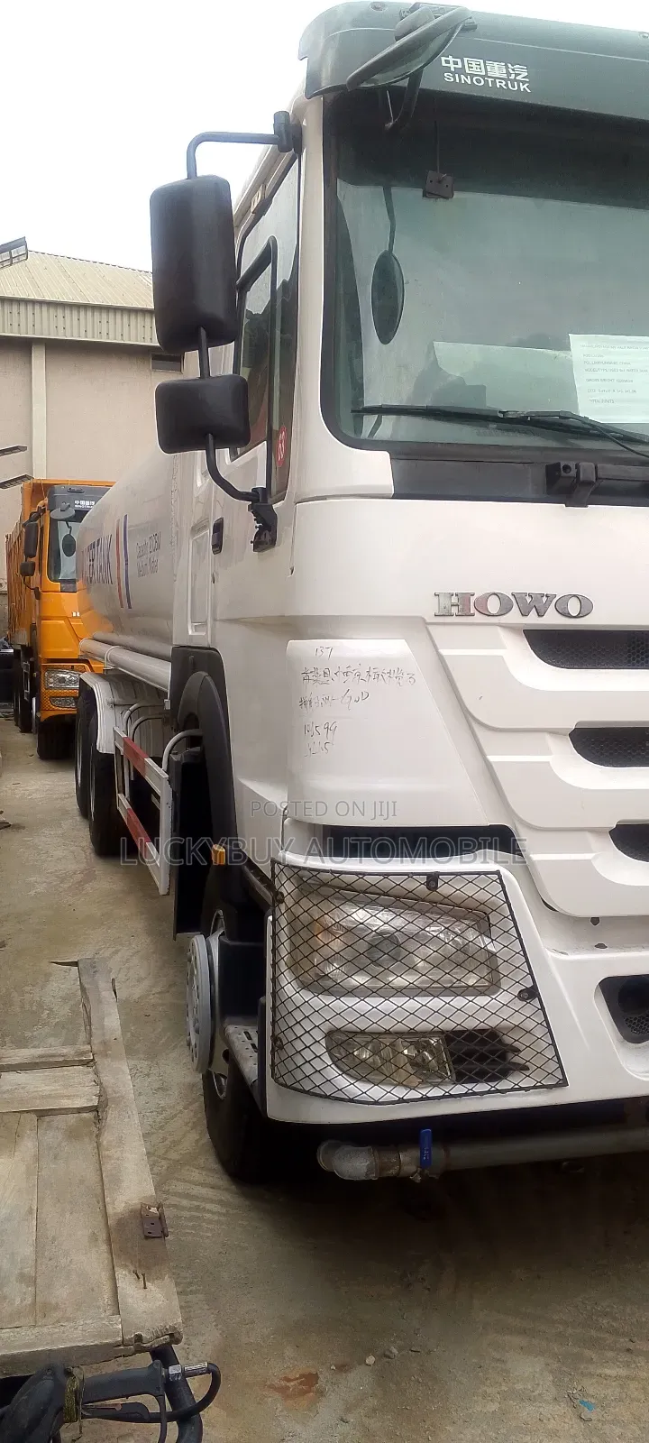Howo Water Tanker 20,000 Liters