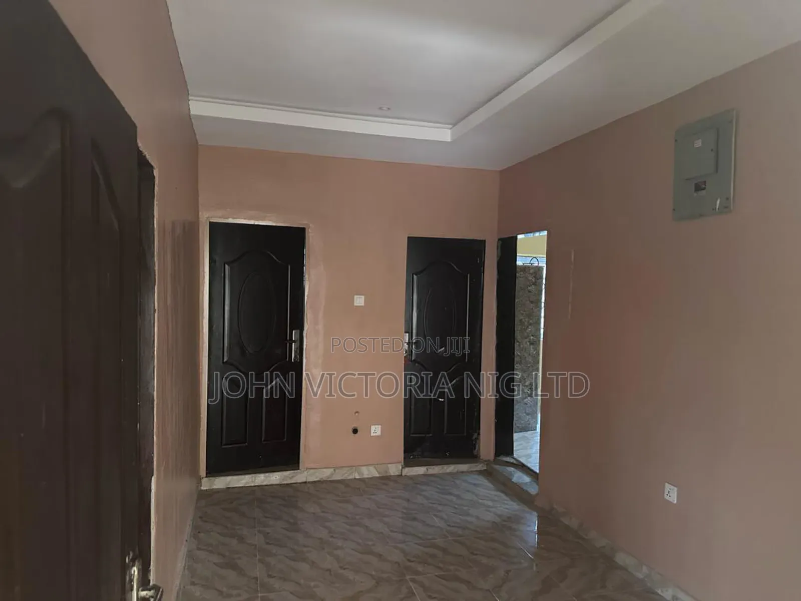 4bdrm Bungalow in Shimawa for sale