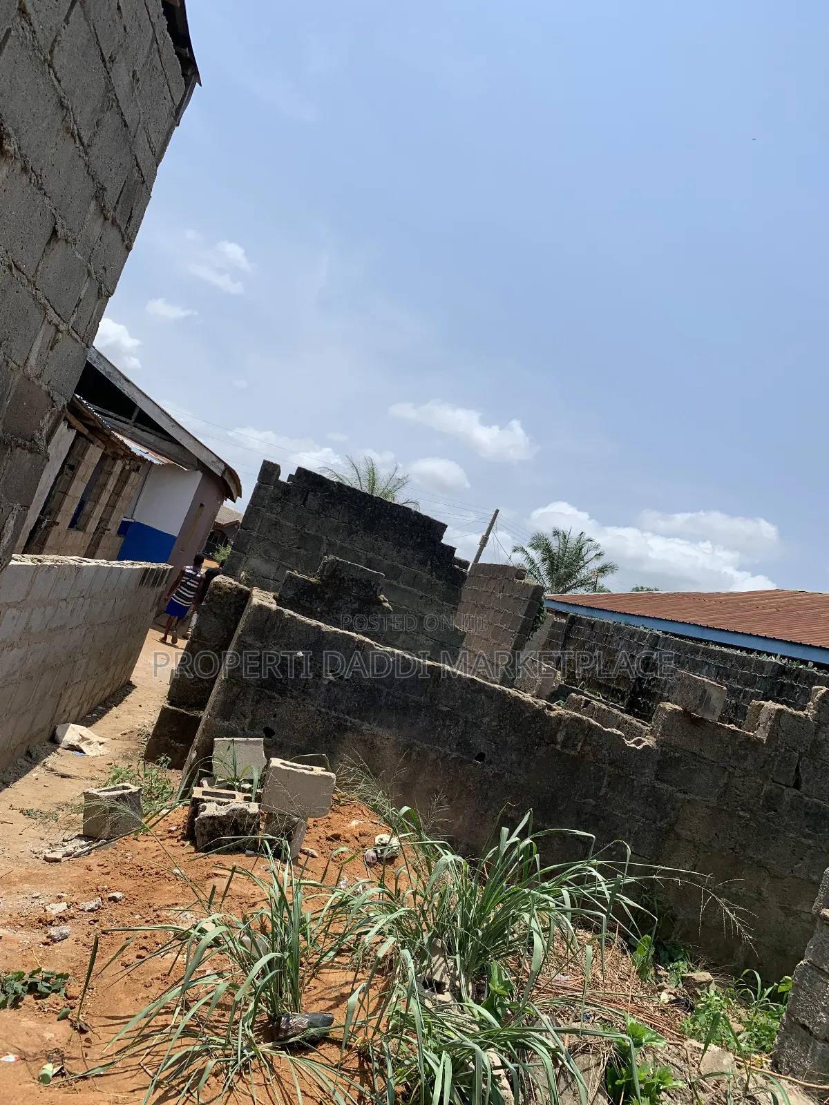 3bdrm Block of Flats in Ayobo for sale