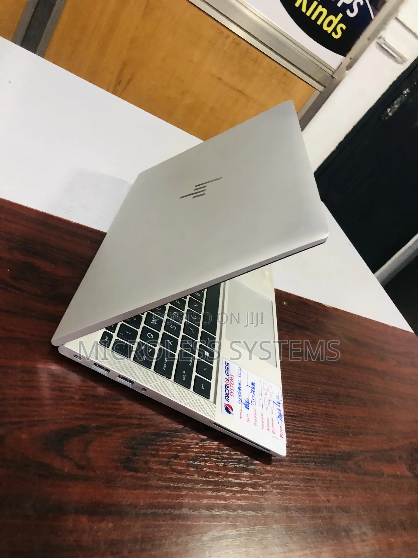 Laptop HP EliteBook 830 G8 16GB Intel Core I7 SSD 512GB