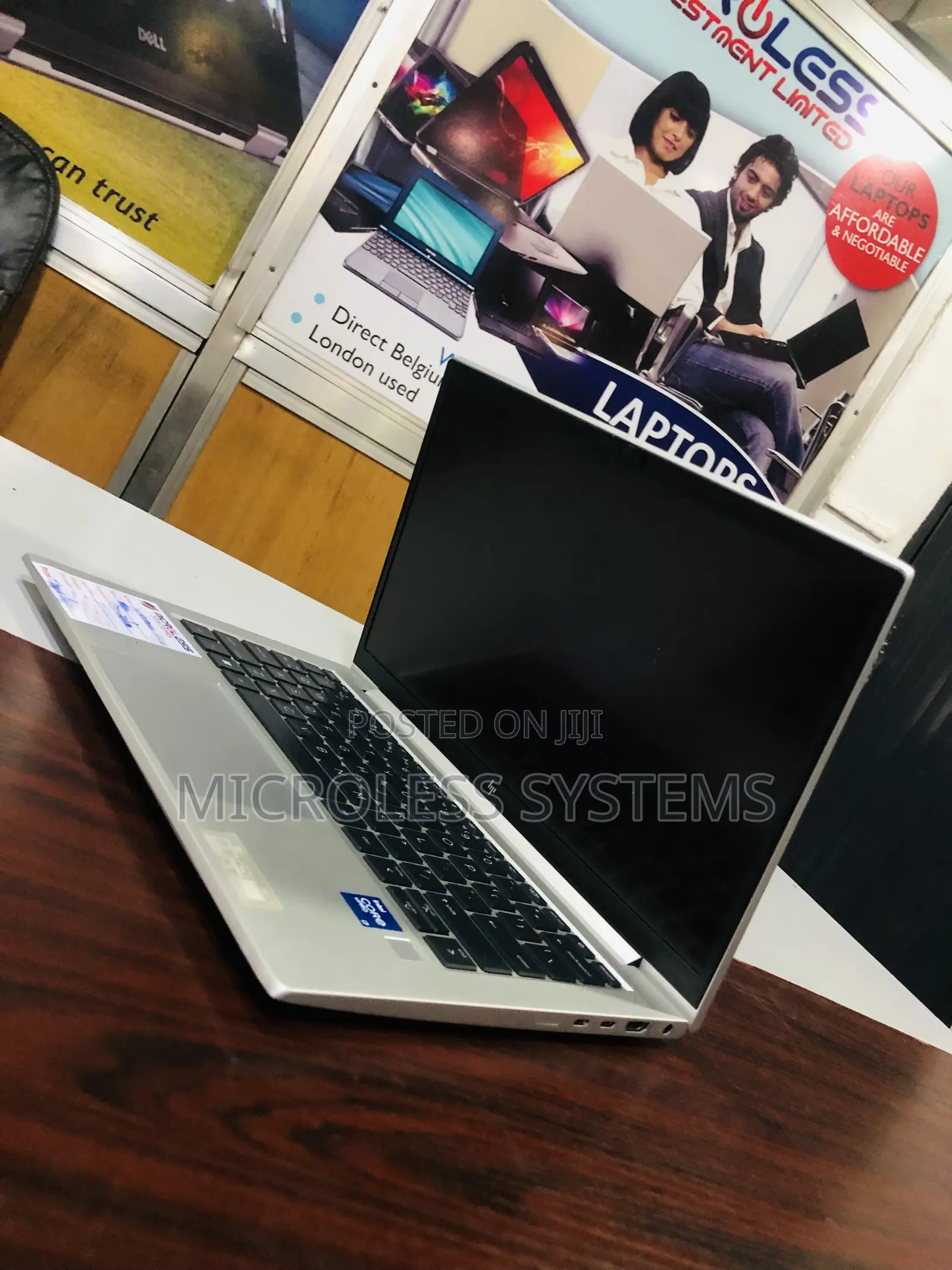 Laptop HP EliteBook 830 G8 16GB Intel Core I7 SSD 512GB