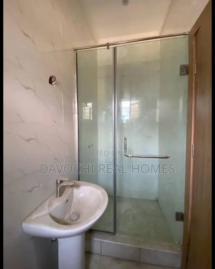 3bdrm Apartment in Ologolo for rent