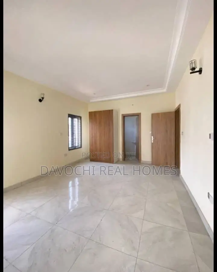 3bdrm Apartment in Ologolo for rent
