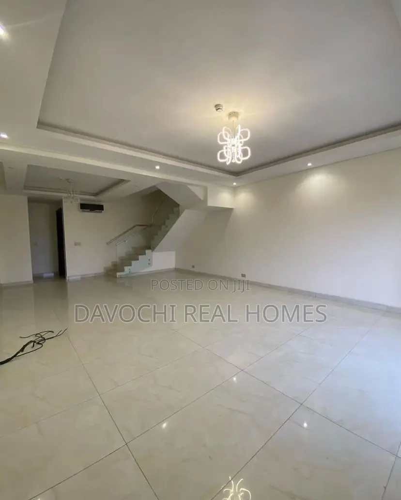 4bdrm Penthouse in Banana Island for rent