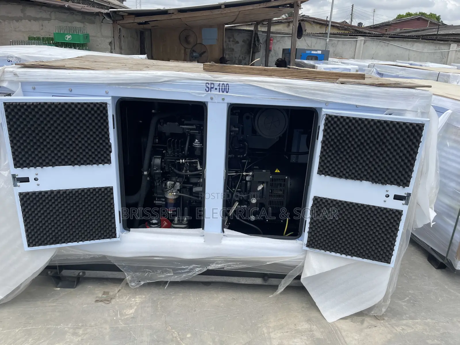 Complete England Perkins Soundproof Diesel Generator 100kva