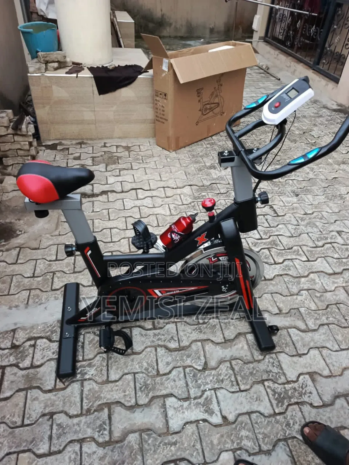 Spinning Bike Exercise Machine