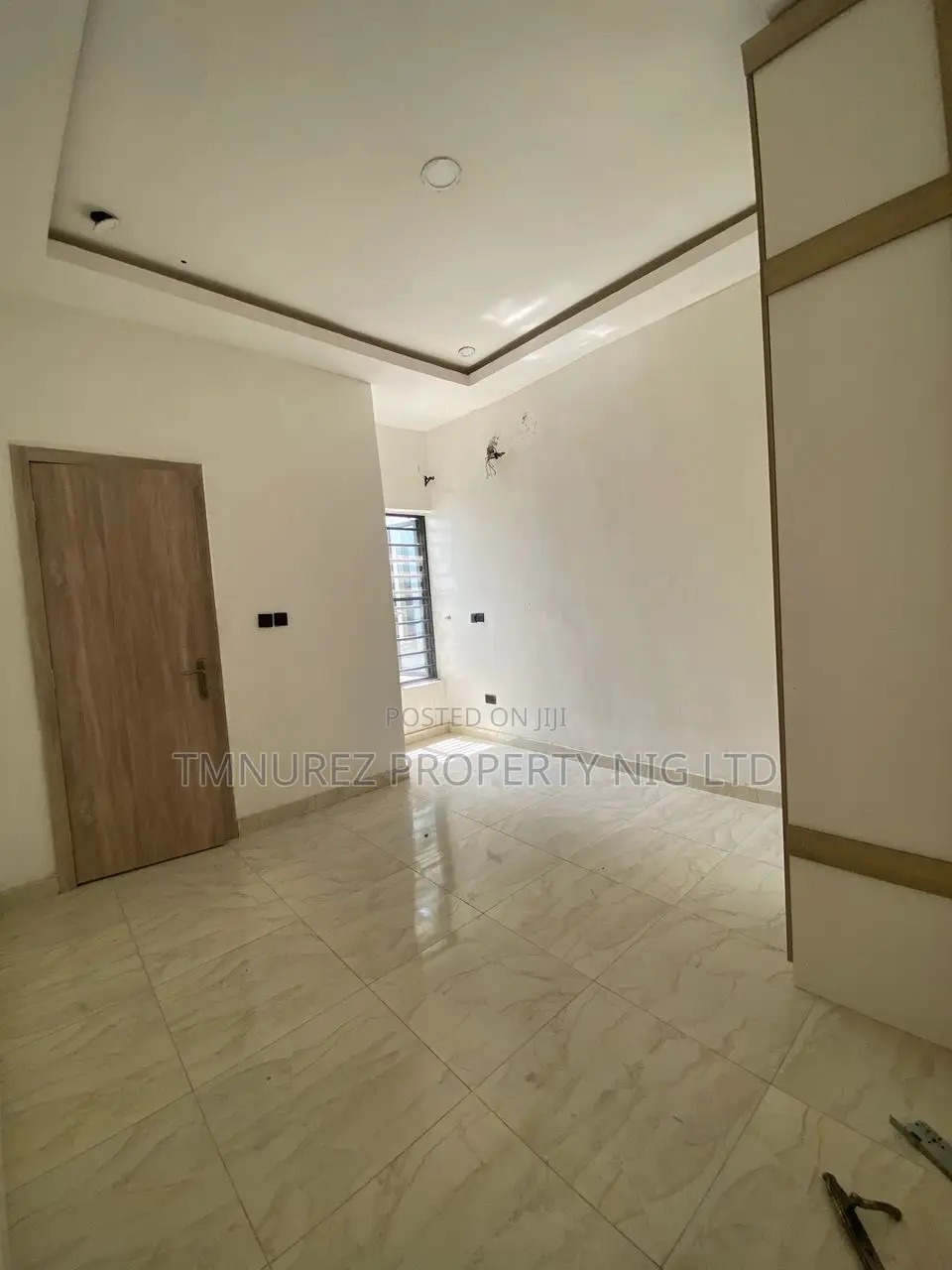 Studio Apartment in Royal Pine, Chevron for rent