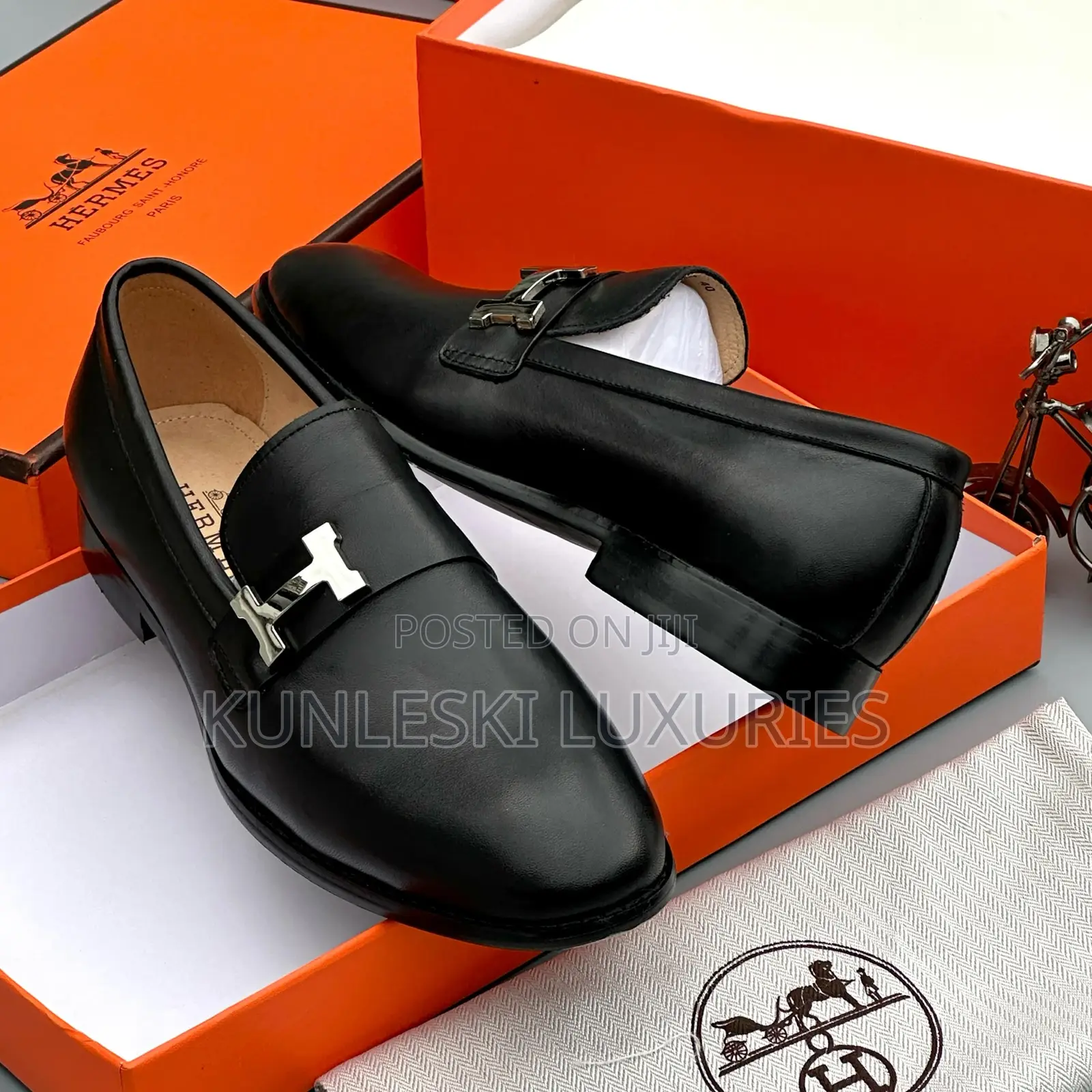 Original Hermes Leather Loafers Shoes for Men in Two Colors
