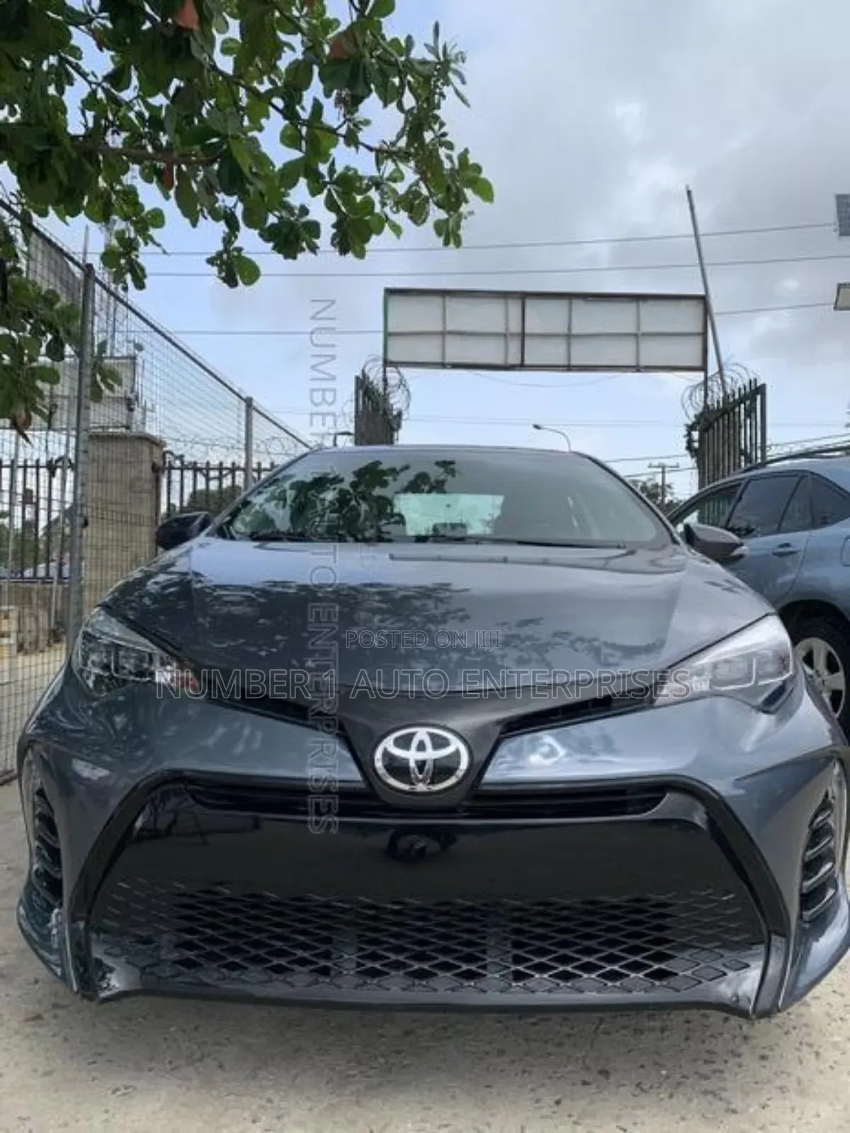 Toyota Corolla S 4dr Sedan (1.8L 4cyl CVT) 2016 Gray