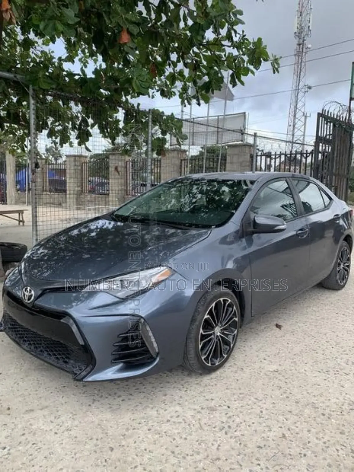 Toyota Corolla S 4dr Sedan (1.8L 4cyl CVT) 2016 Gray