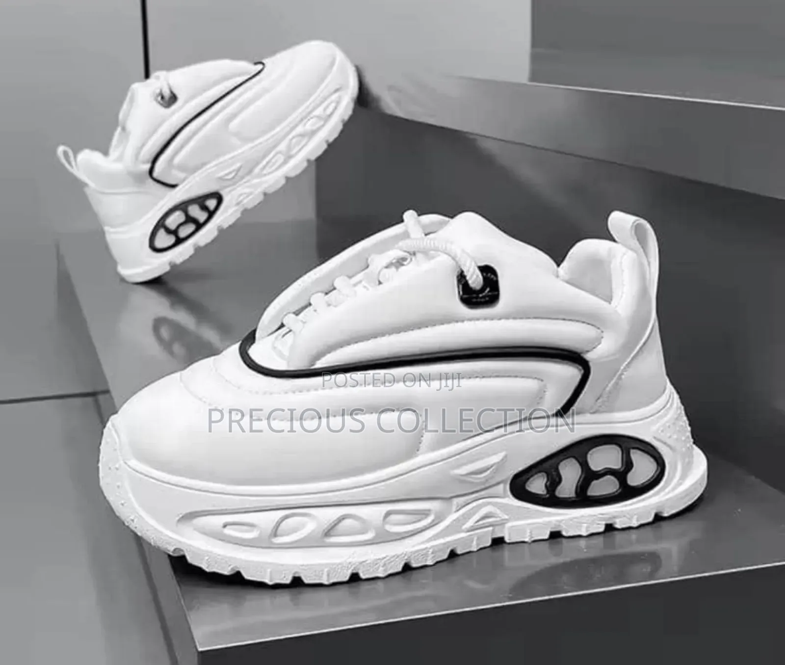 Unisex Fashion Lace Up Sneakers