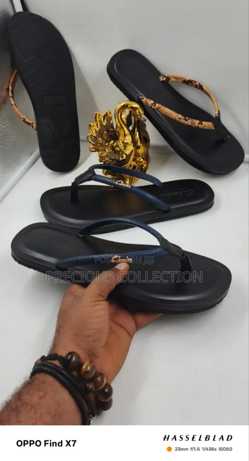 Unisex Ferragamo Sleek Leather Slippers