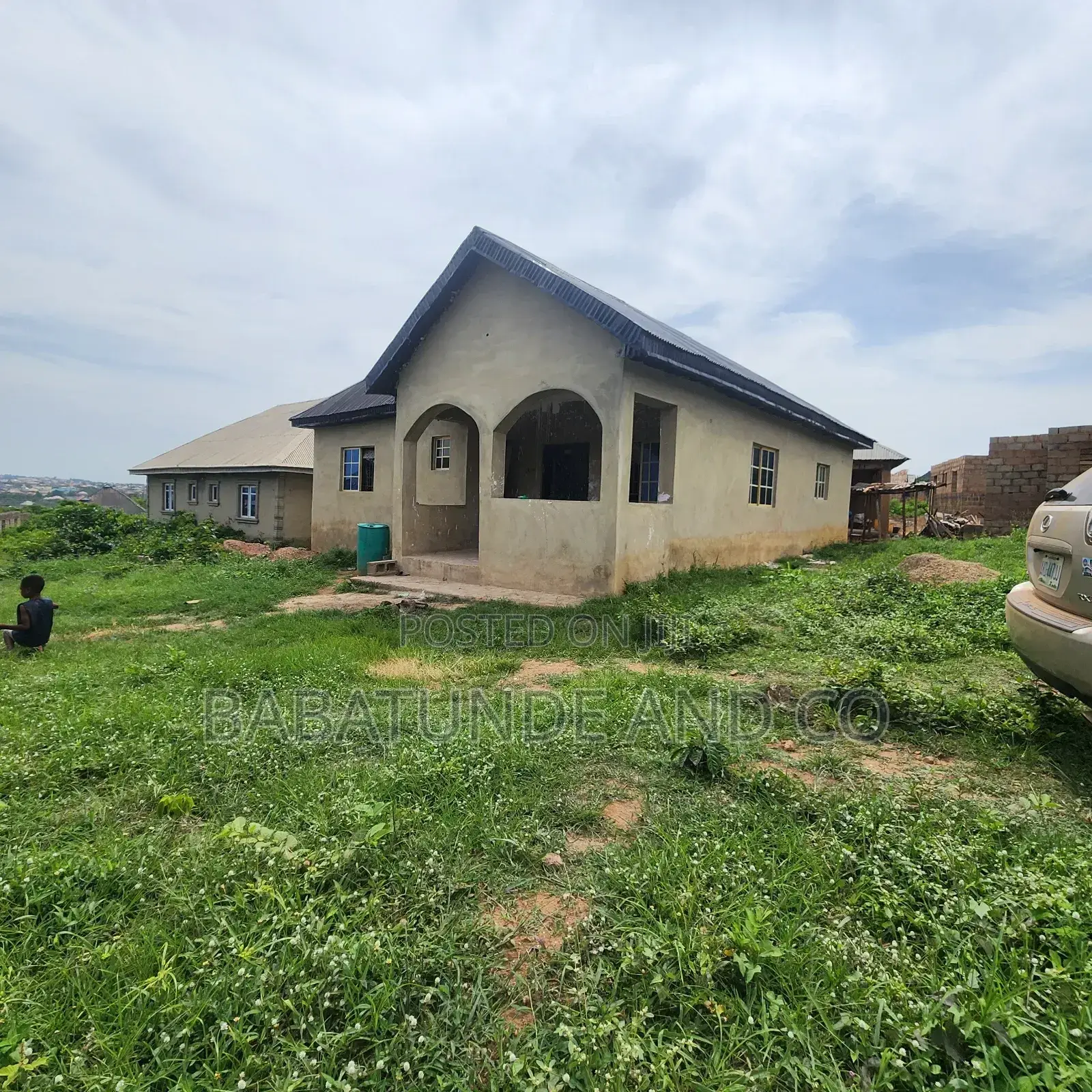 3bdrm Bungalow in Ibadan for sale