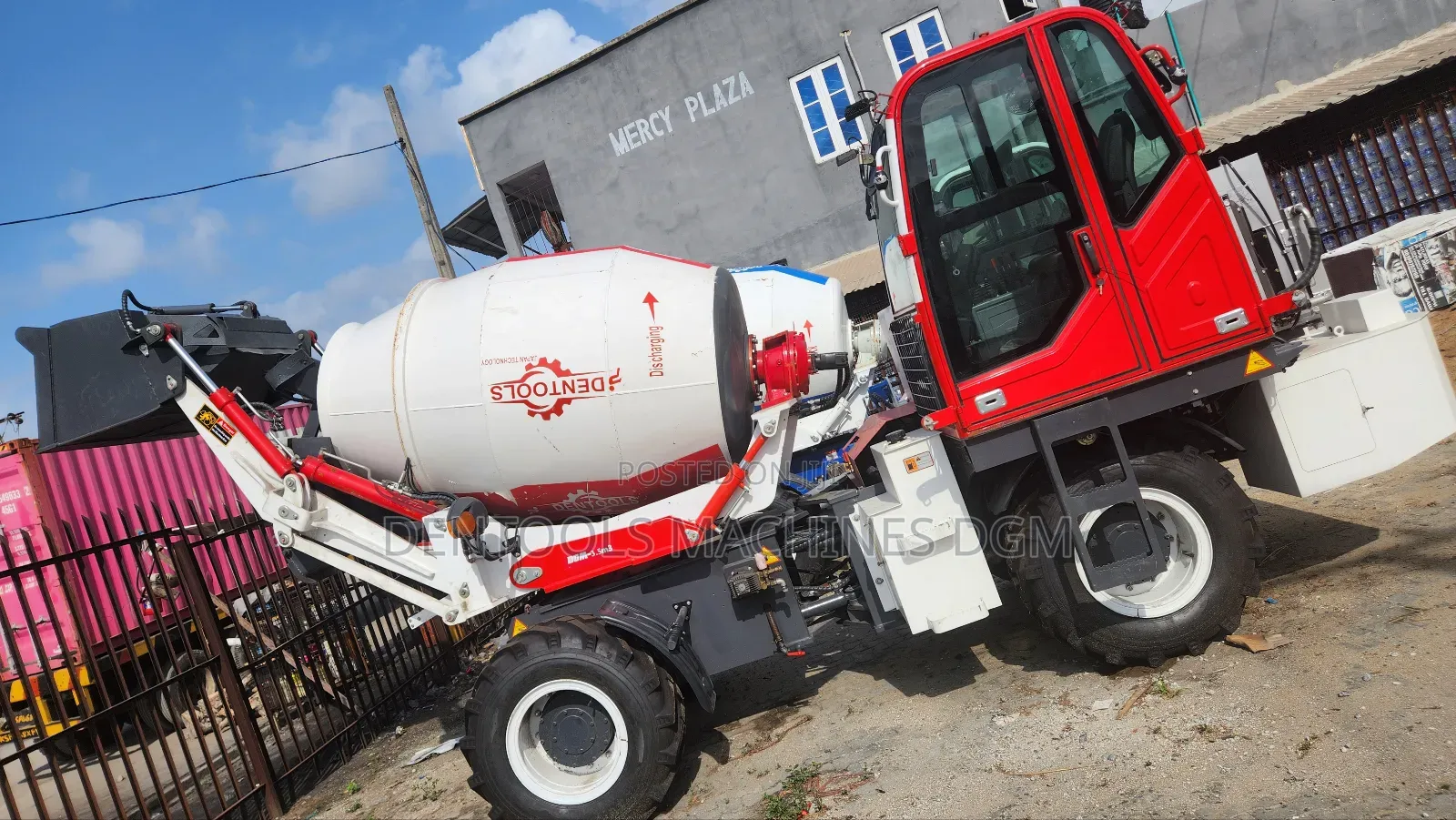 DGM Mobile Selfloader Concrete Mixer DGM -3.5m3