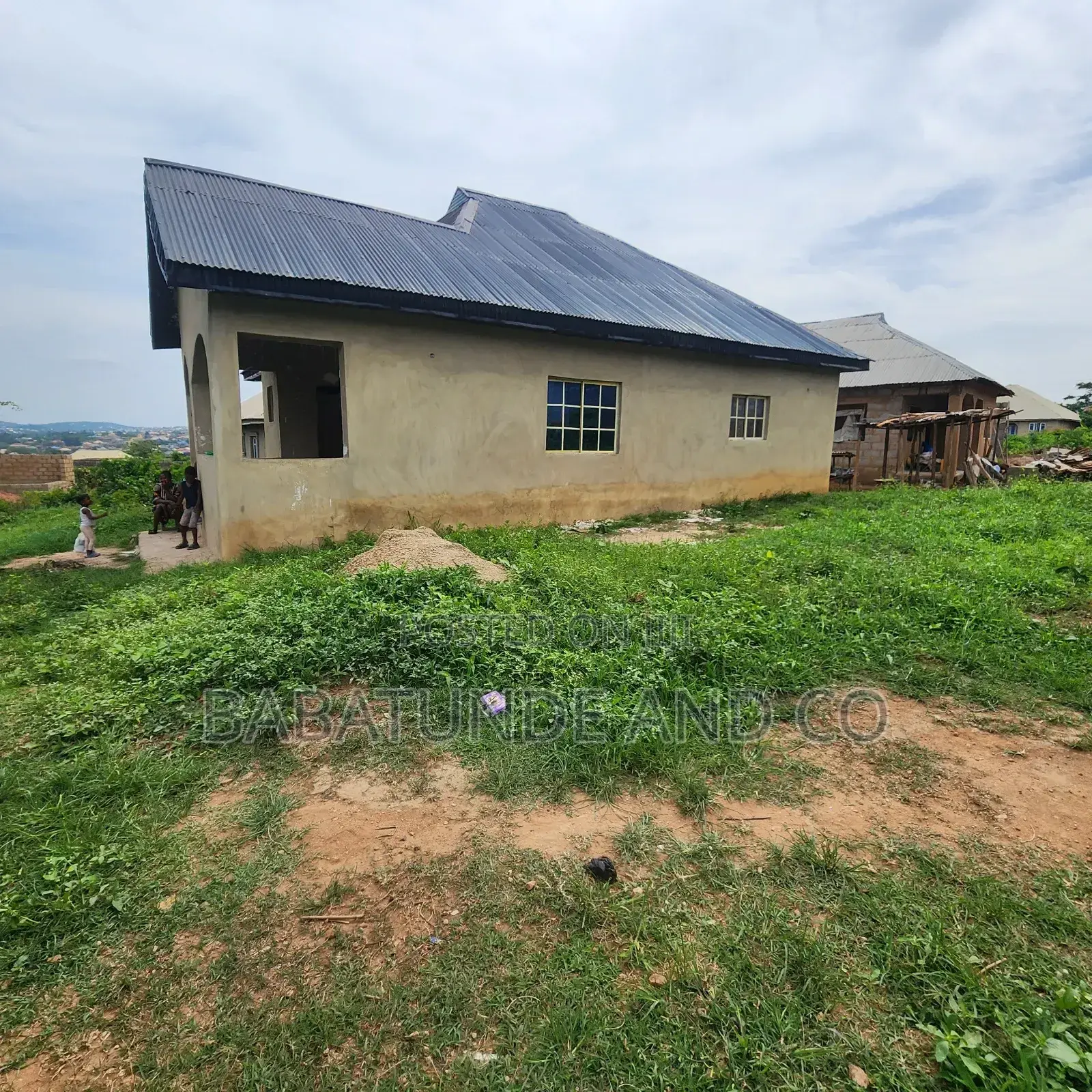 3bdrm Bungalow in Ibadan for sale