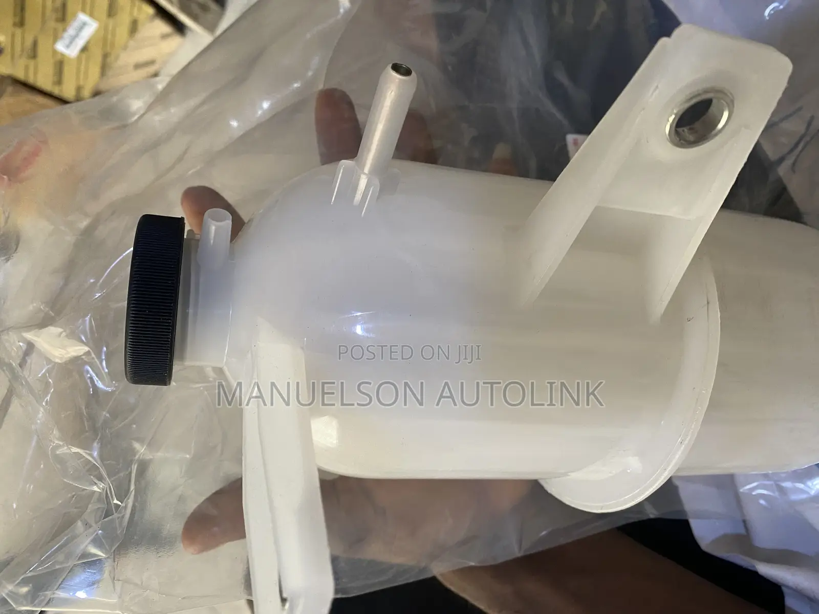 Water Tank for Hilux,Prado,Rx350,Es350,Highlander,Landcruise