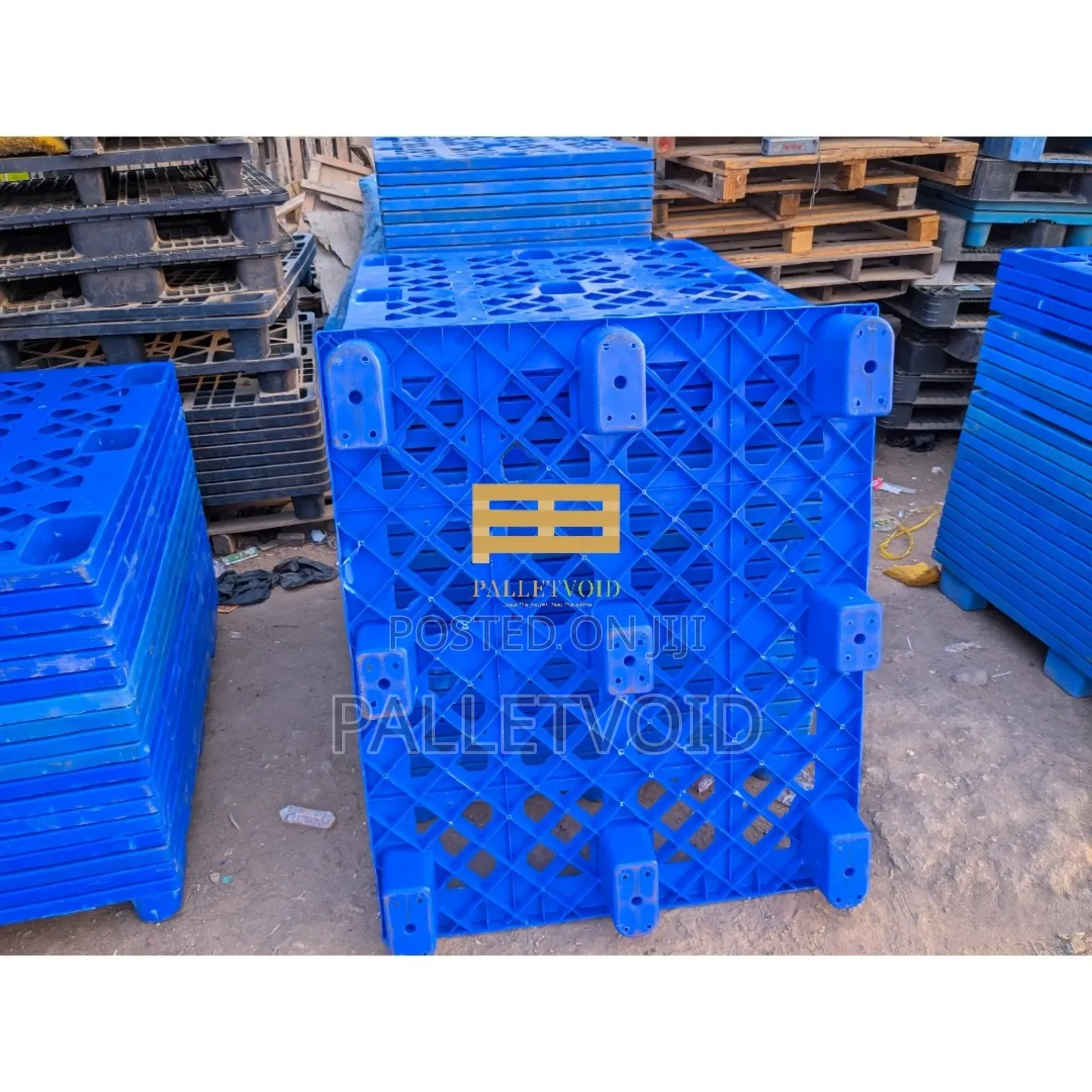 Nestable Blue Plastic Pallet for Water/Drink/Carton Storage