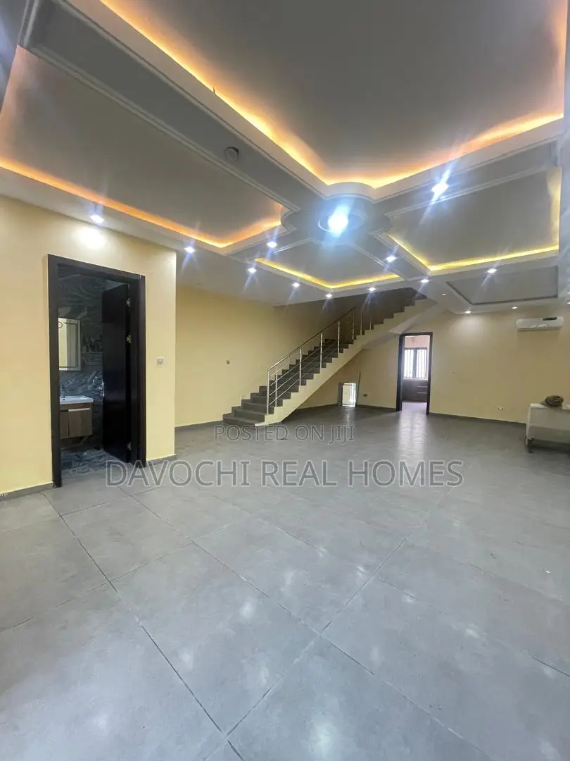 5bdrm Duplex in Vi, Lagos, Victoria Island Extension for rent