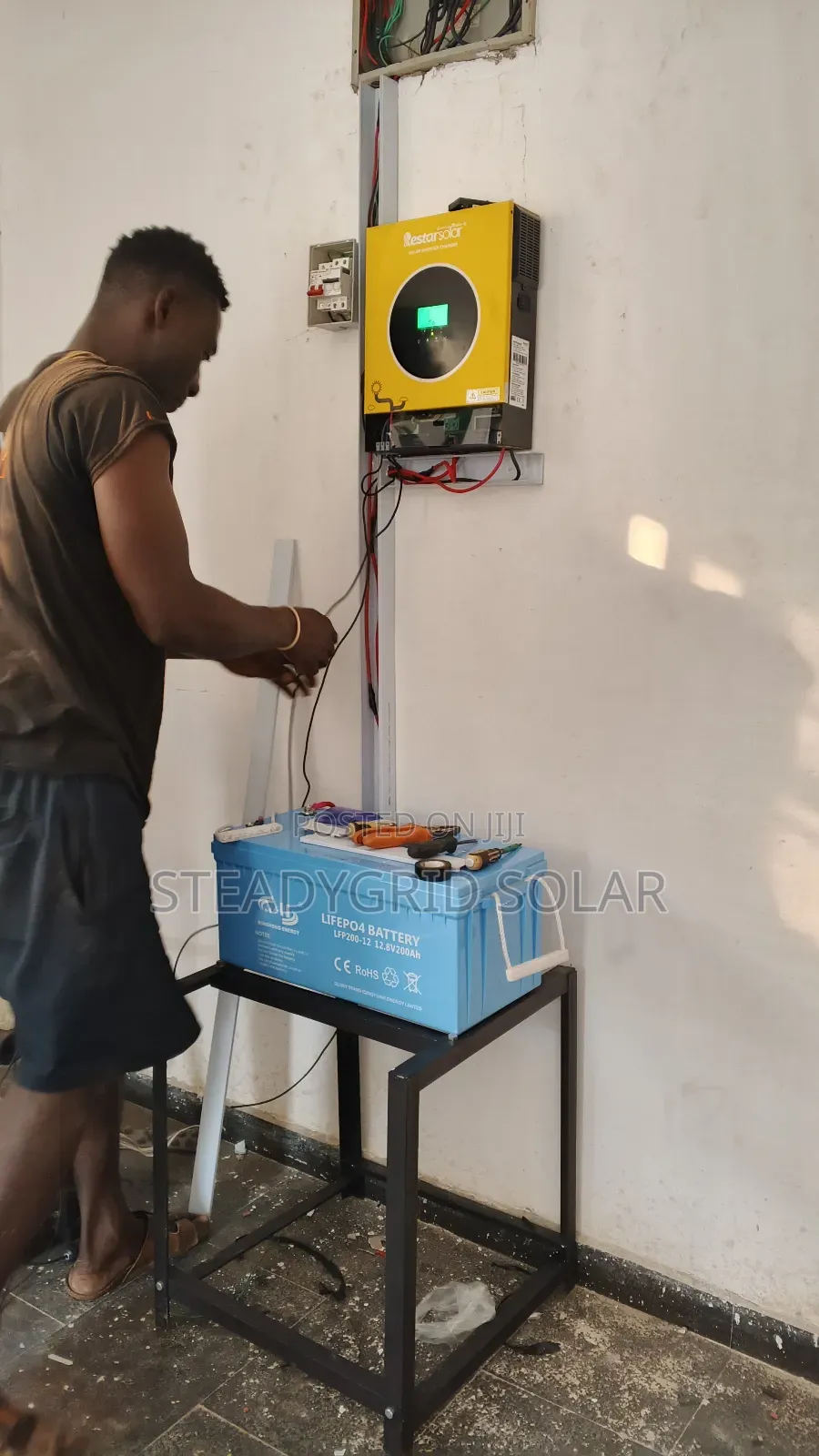 Solar Powered 2kva Hybrid Inverter Installation/Lithium Bat