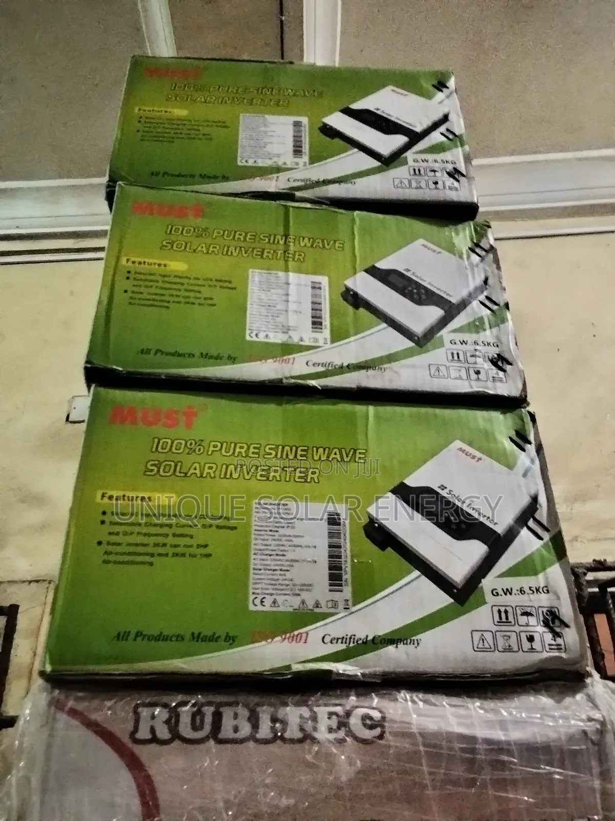 3.5kva 24v Must Transformerless Hybrid Inverter