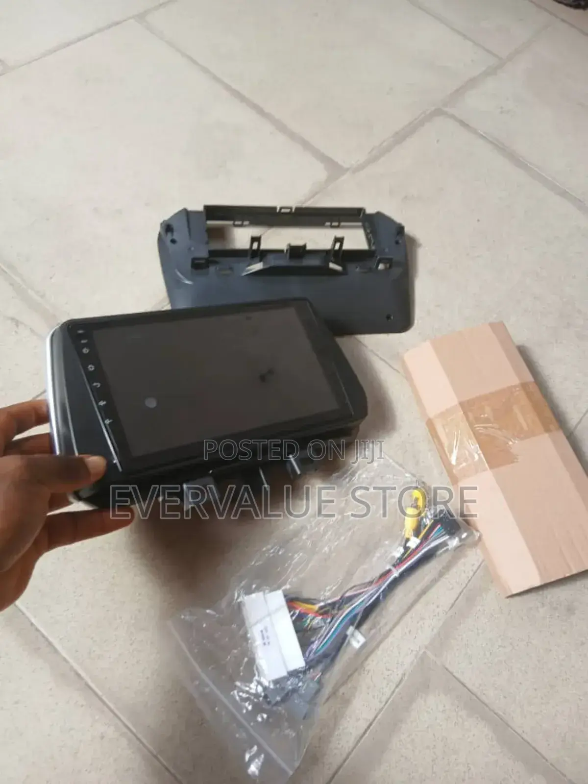 Hyundai Tucson 014-2019 Android Player + Reverse Camera 