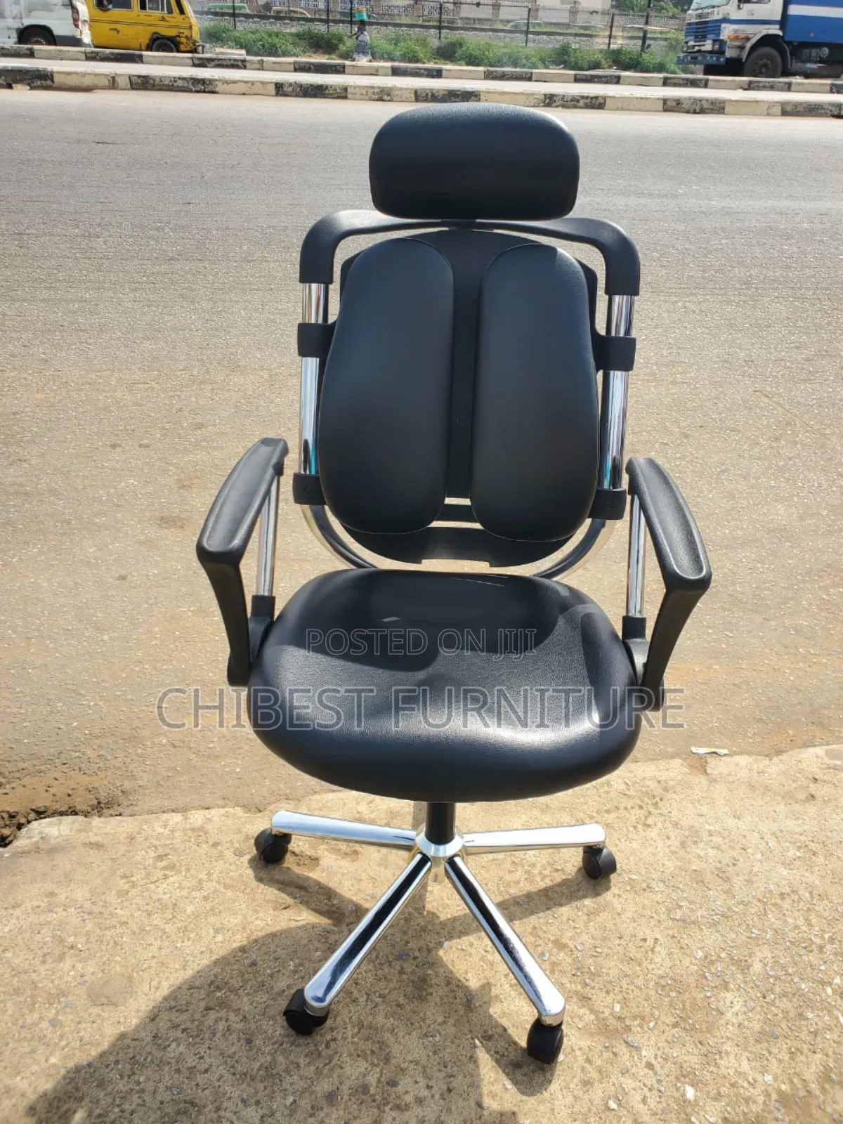Executive Kidney Shaped Chair for Office
