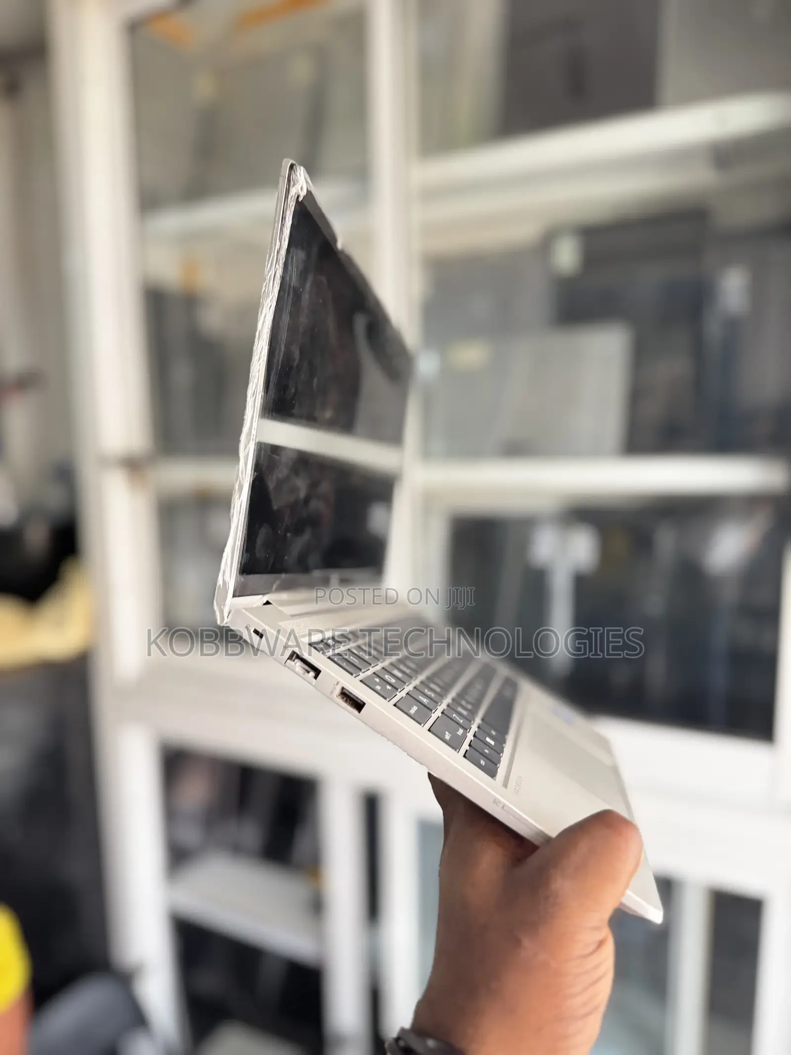 Laptop HP ProBook 640 G8 16GB Intel Core I5 HDD 512GB