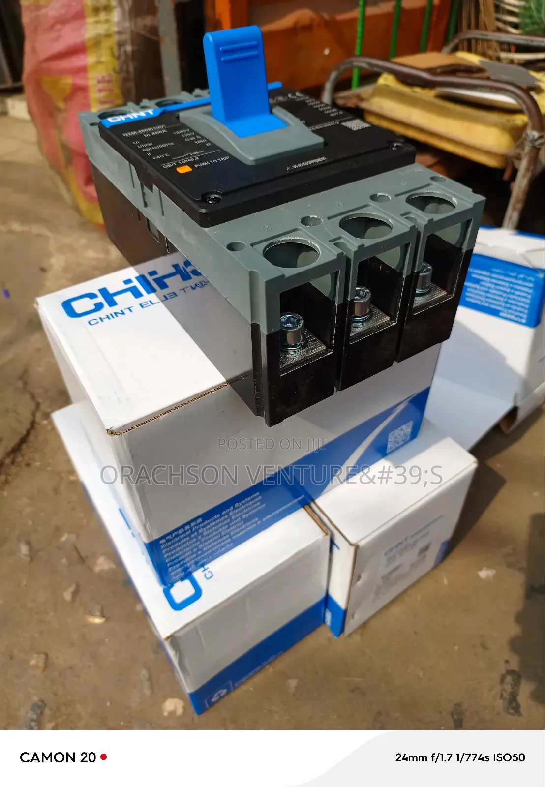 3pole 400amps McCb Chint Breaker