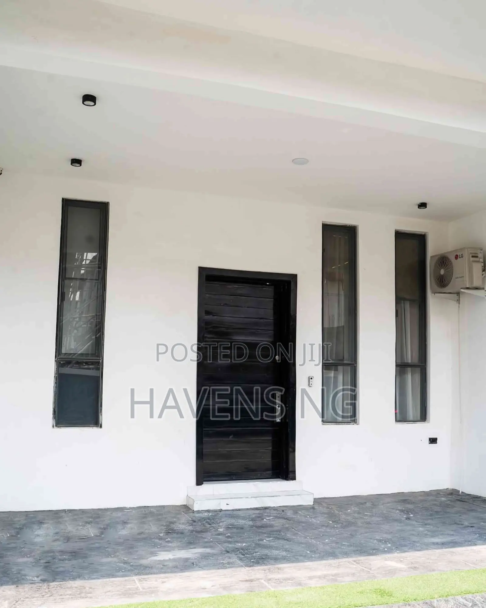 Contemporary 3-Bedroom Duplex in Osapa